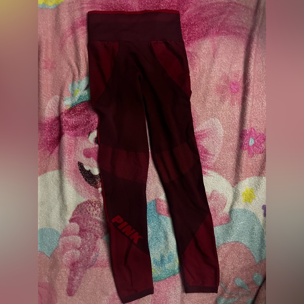 Victoria’s Secret pink leggings